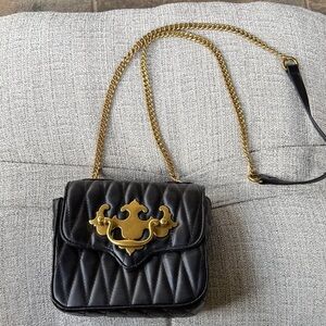 Betsey Johnson Elegant Black Quilted Bag with Gold Chain
